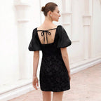 Damen Minikleid mit Puffärmeln und floralem 3D-Design R&B