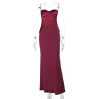 Damen Elegantes Bodenkleid mit strategisch platzierten Schnürdetails R&B
