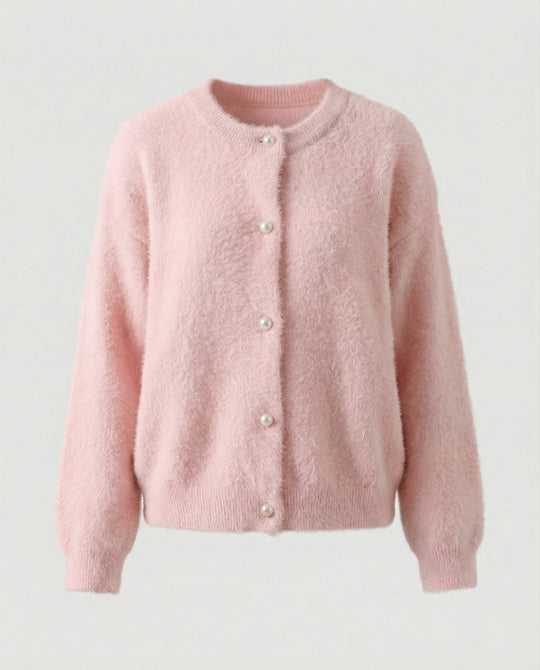 Damen flauschige Kurzstrickjacke im Angora-Optik mit Perlenknöpfen R&B
