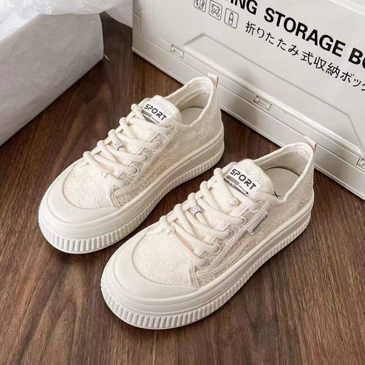 Damen Modische Sneaker mit trendiger strukturiertem Obermaterial und rutschfester Sohle R&B