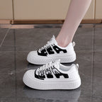 Damen modische Plateau Sneakers mit einzigartigem Design und bequemer Dämpfung R&B