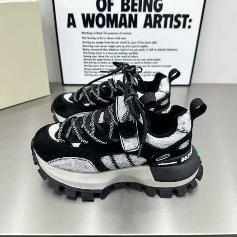 Damen Sportliche Sneaker mit rutschfester Profilsohle und atmungsaktivem Obermaterial