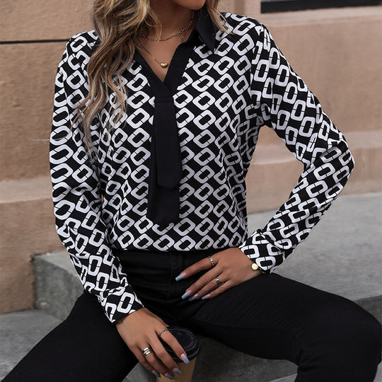 Damen Elegante Bluse mit modernem grafischem Muster und Krawattenverschluss R&B