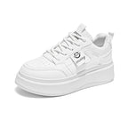 Damen Sneaker mit hochflächiger Sohle von R&B
