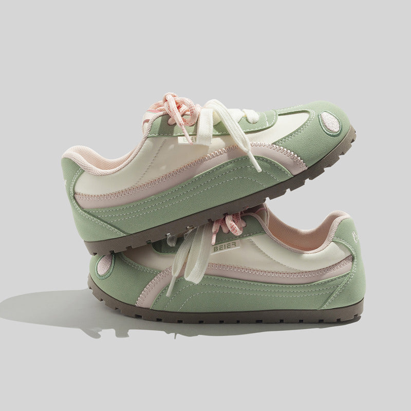 Damen Leichte und atmungsaktive Sneakers mit innovativen Schnürdetails