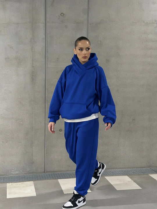 Damen gemütlicher Oversized Hoodie mit intuitivem Kordelzug und passender Jogginghose R&B
