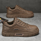 Damen Sneakers mit dämpfendem Sohlenprofil und strapazierfähigem Obermaterial