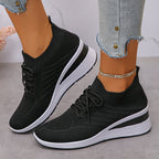 Damen Sportliche Wedge-Sneaker mit atmungsaktivem Mesh-Obermaterial und rutschfester Sohle R&B