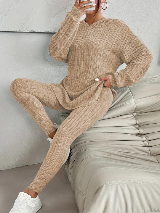 Damen gemütliches Strick-Set mit oversized Oberteil und enganliegenden Leggings R&B