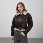 Damen modische Kurzjacke mit Schurwollkragen und Reißverschlusstaschen