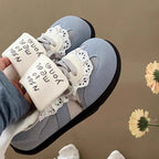 Damen Sneakers mit verspielten Spitzen-Details und weicher Sohle