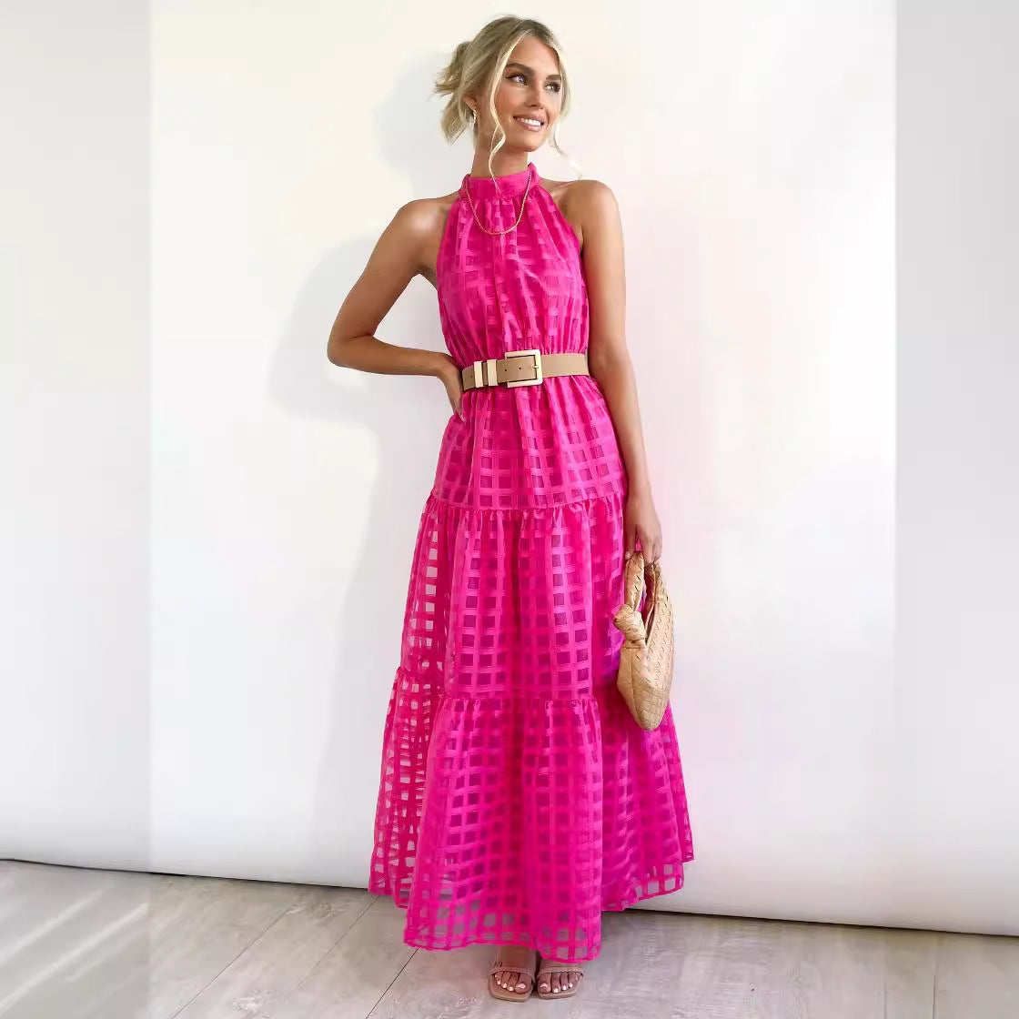 Damen Maxikleid mit raffiniertem Hochkragen und gestuftem Design R&B
