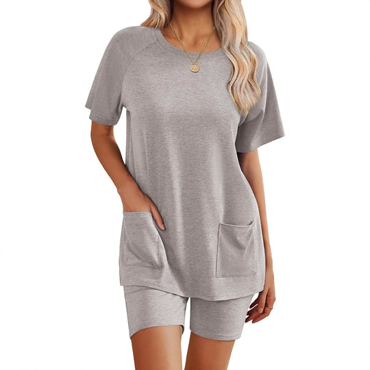 Damen Loungewear-Set mit angenehm weitem Schnitt und praktischen Taschen R&B