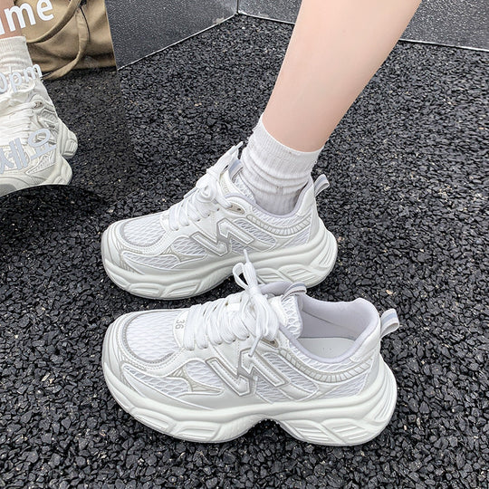 Damen Sportliche Sneakers mit atmungsaktiver Netzstruktur und dämpfender Sohle R&B