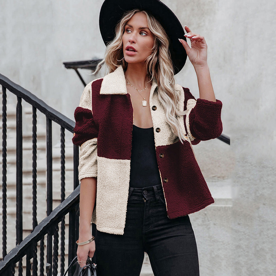 Damen trendige Teddyjacke mit modernem Patchwork-Design R&B