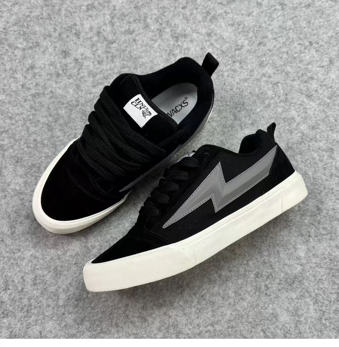 Damen Sportliche Sneaker mit futuristischem Akzent und strapazierfähiger Laufsohle R&B