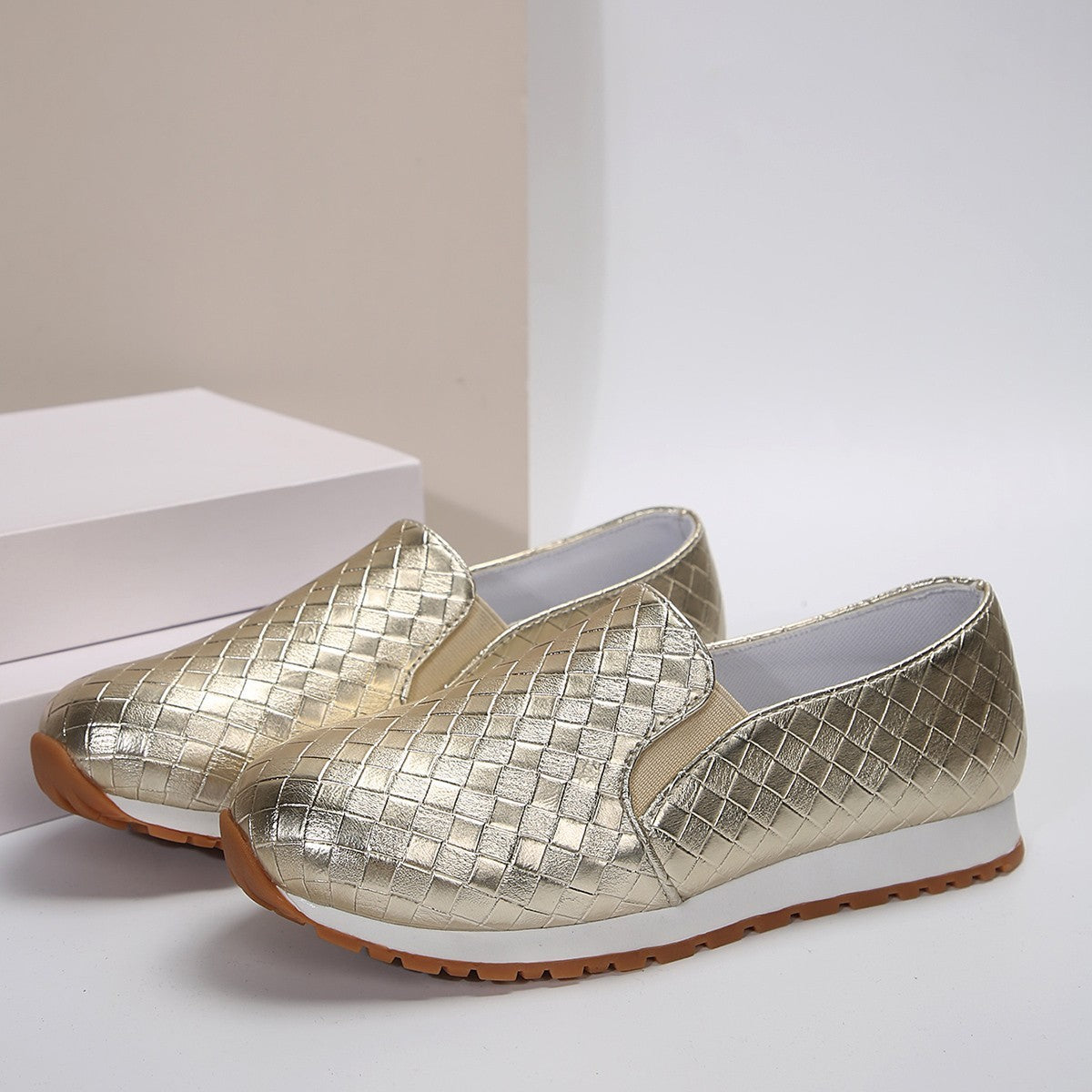 Damen Slip-On Sneakers mit glitzerndem Geflechtdesign und elastischem Komfort R&B