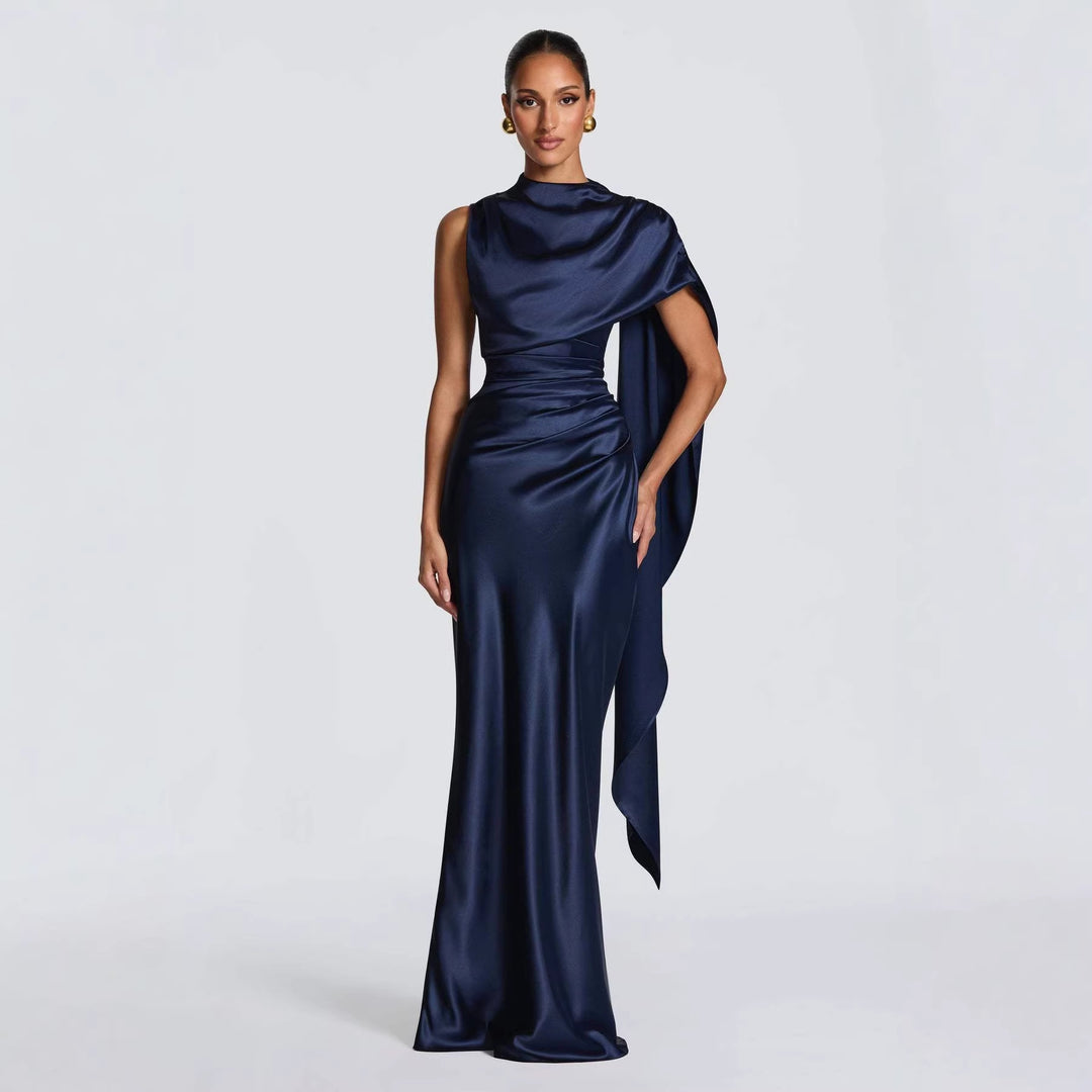 Damen Elegantes Maxikleid mit asymmetrischem Oberteil und fließendem Satin R&B