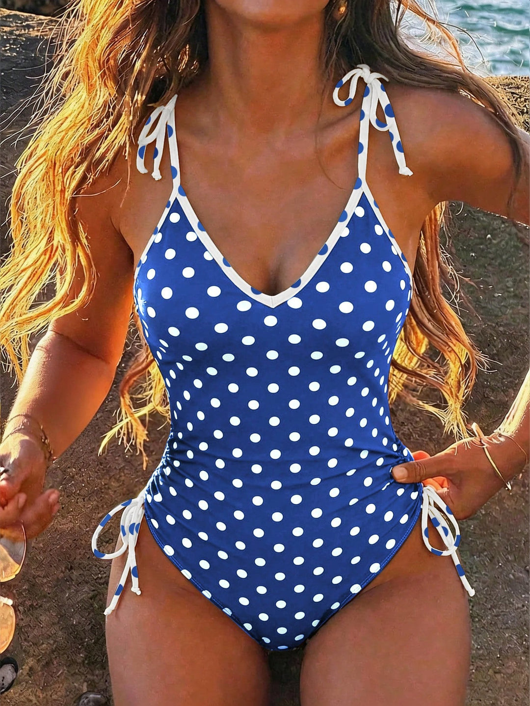 Damen einteiliges Schwimmoutfit mit verspieltem Punkten-Design R&B