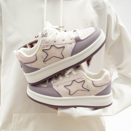 Damen Sportliche Freizeitsneaker mit verspieltem Sternenmotiv und atmungsaktiver Mesh-Textur R&B