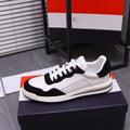 Damen Sportliche Leder Sneakers mit modischen Kontrasten von R&B