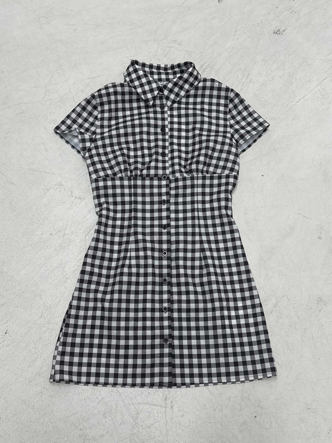 Damen Hemdblusenkleid im klassischen Karomuster mit tailliertem Schnitt und kurzen Ärmeln R&B