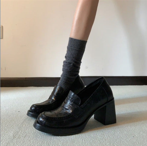Damen elegante Blockabsatz Loafers mit modischer Schnallenakzent