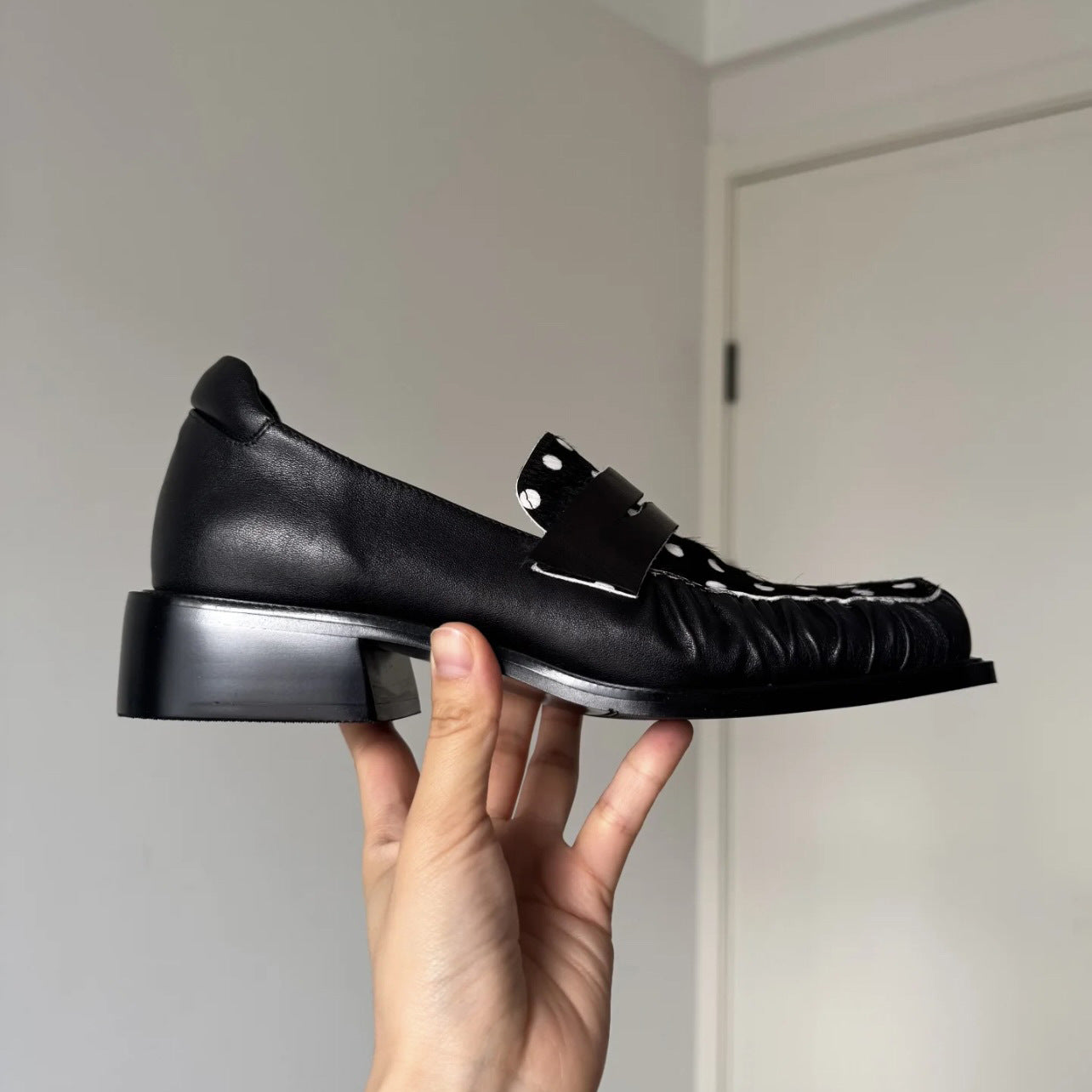 Damen Mokassins mit modernem Polka-Dots-Design und komfortabler Sohle R&B