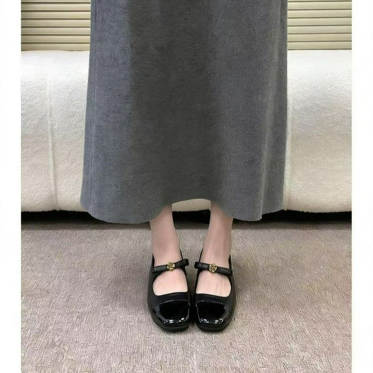 Damen Ballerina Schuhe mit elegantem Riemen und hochwertiger Lackspitze R&B