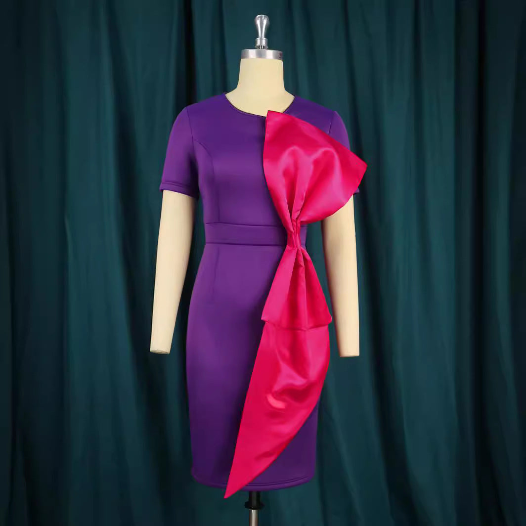 Damen Etuikleid mit auffälligem Rüschendetail R&B