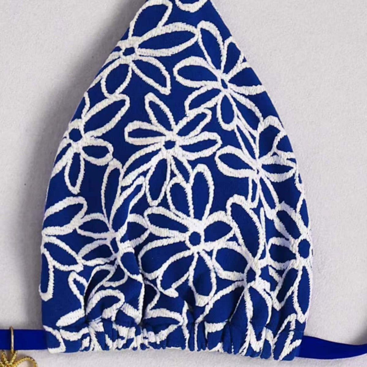 Damen Triangel-Bikini mit kontrastierenden Blütenmotiven