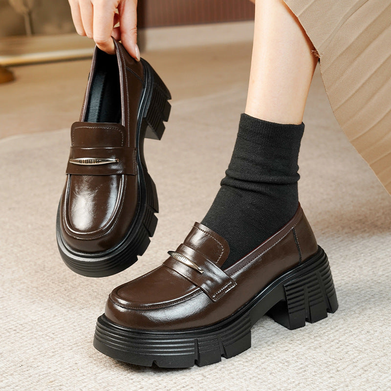 Damen Modische Loafers mit klobigem Absatz und glänzenden Applikationen R&B
