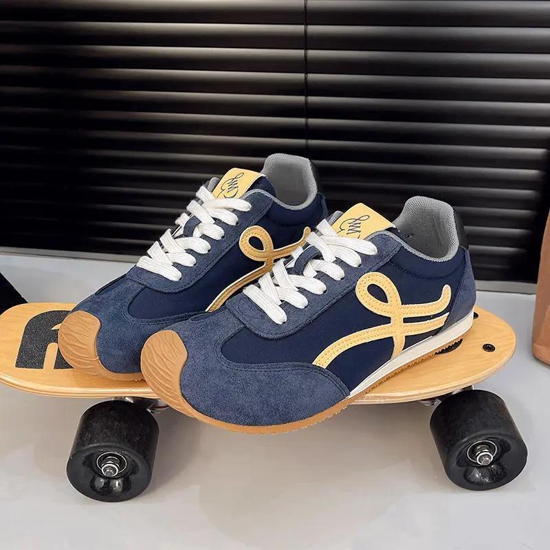 Damen Sportliche Freizeitschuhe mit atmungsaktiver Oberfläche und dämpfender Sohle R&B