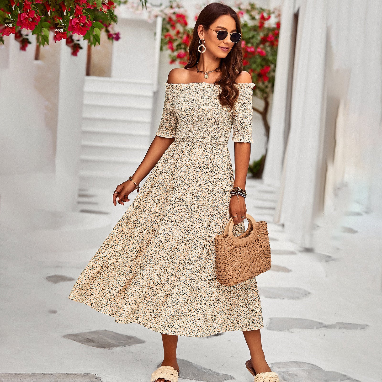 Damen Off-Shoulder Maxikleid mit floralem Design und schwingendem Saum R&B