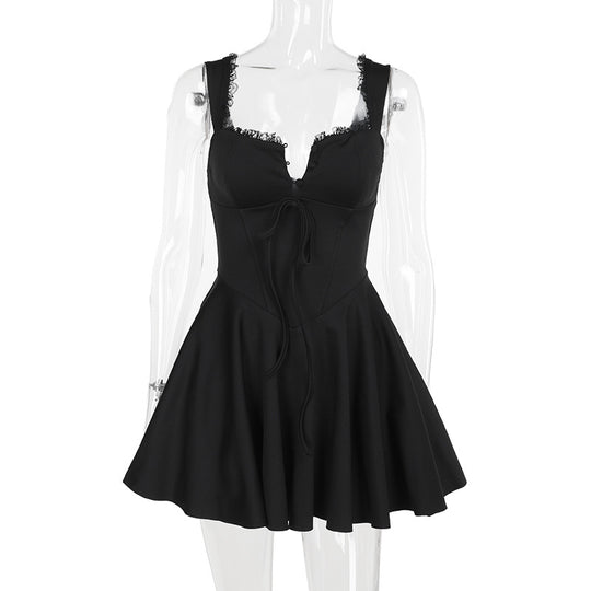 Damen schickes Kurzkleid mit Spitzenelementen und tailliertem Design R&B