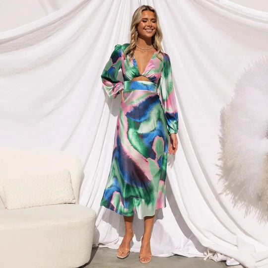 Damen Midi-Kleid mit innovativem Schnitt und farbenfrohem Muster R&B