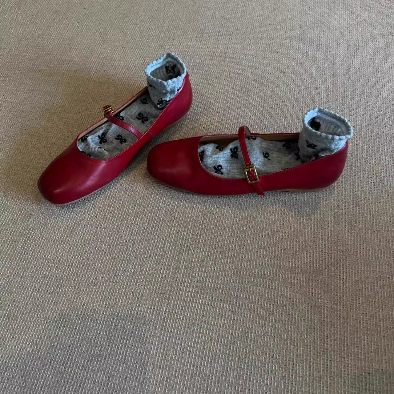 Damen elegante Mary Janes mit komfortabler Sohle und verstellbarem Riemen R&B