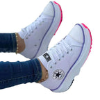 Damen Plateau-Sneaker mit modischen Details und rutschfester Laufsohle EB