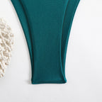 Damen Triangel-Bikini mit goldenen Akzenten und verstellbaren Trägern R&B