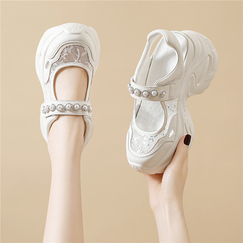 Damen modische Sneaker mit zierlicher Blütenapplikation R&B