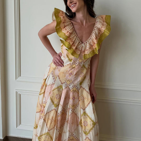 Damen Maxikleid mit voluminösen Rüschendetails und elegantem V-Ausschnitt R&B