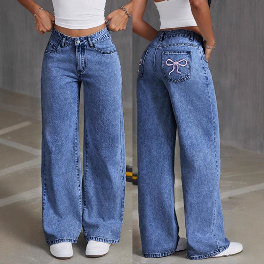 Damen Weit geschnittene Jeans mit kräftigen Kontrastnähten und verspielt gestickten Taschen R&B