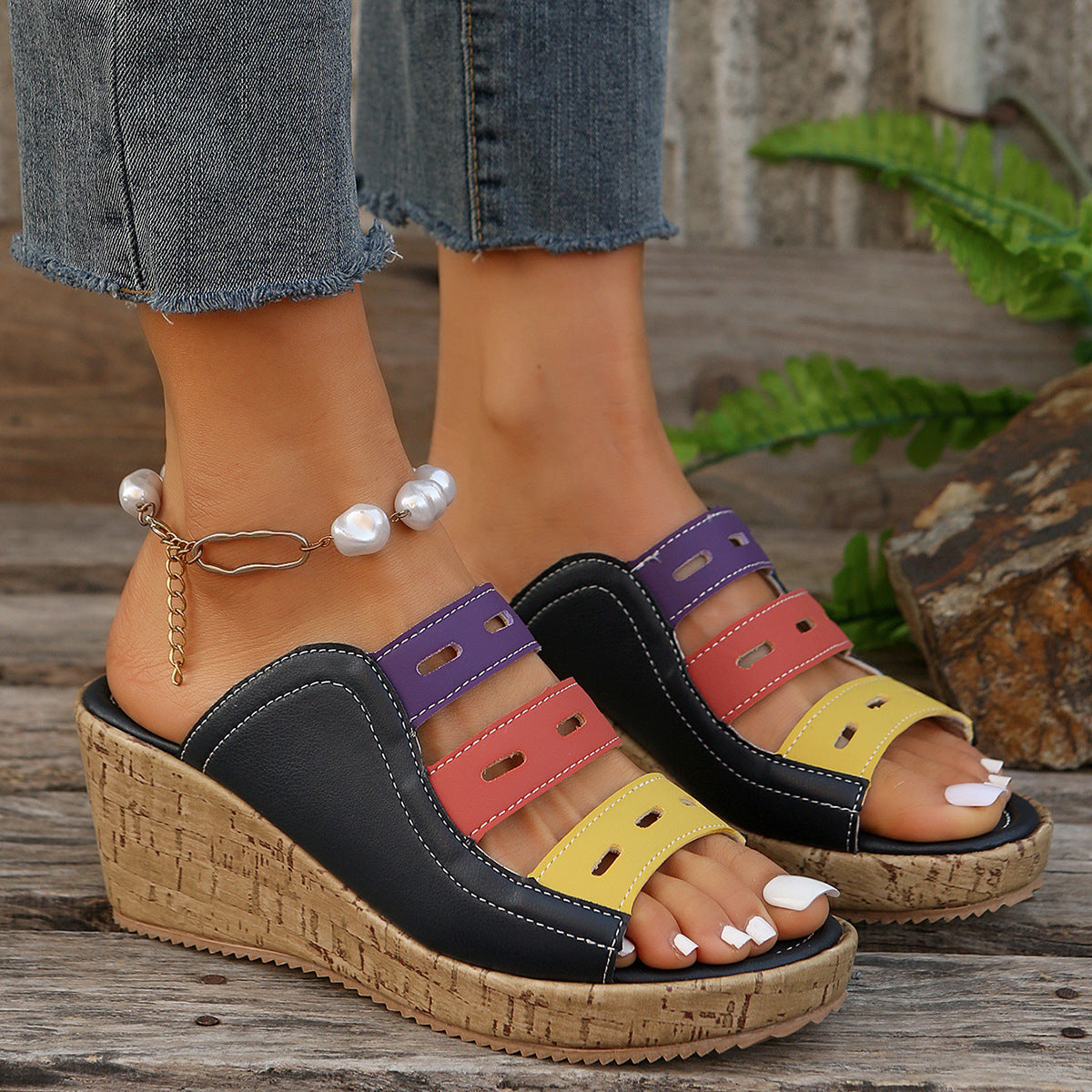 Damen Wedge-Sandaletten mit mehrfarbigen Riemen und komfortablem Korkfußbett R&B