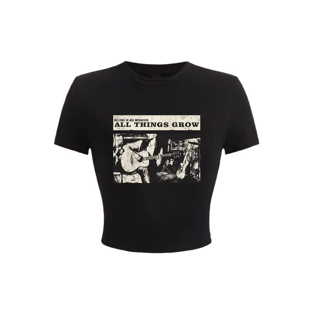 Damen Crop-T-Shirt mit inspirierendem Aufdruck und figurbetontem Schnitt R&B