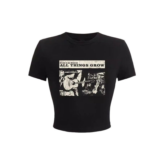 Damen Crop-T-Shirt mit inspirierendem Aufdruck und figurbetontem Schnitt R&B