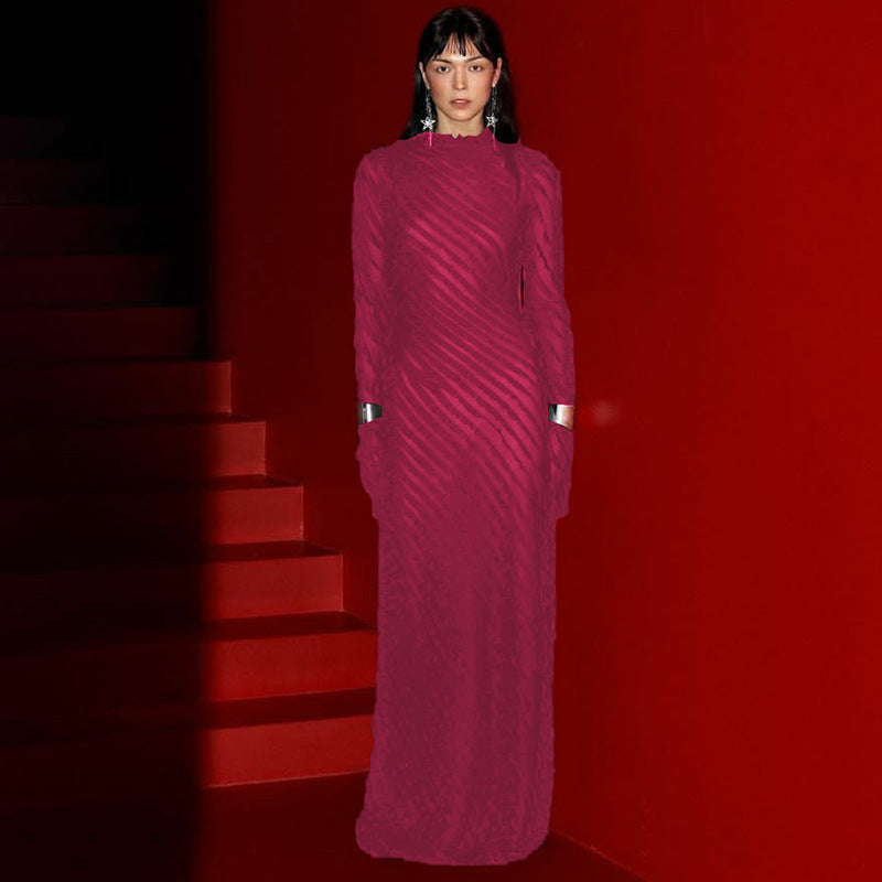 Damen Langarm Maxikleid mit raffinierten Transparentdetails und figurumspielendem Schnitt R&B