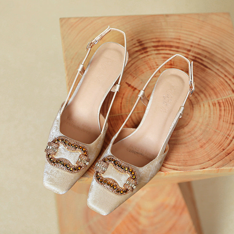 Damen Slingback Pumps mit luxuriösem Schmuckdetail