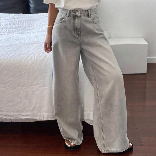 Damen Weite High-Waist Jeans im angesagten Relaxed-Fit-Stil mit filigranen Waschungen R&B
