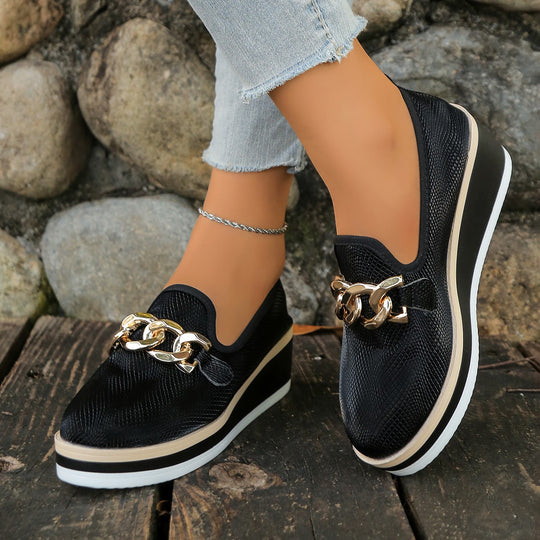 Damen Slip-On Sneakers mit stilvollem Kettendetail und Komfortsohle R&B