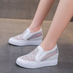 Damen Modische Slip-On Sneakers mit Glitzerapplikationen und elastischem Einstieg R&B